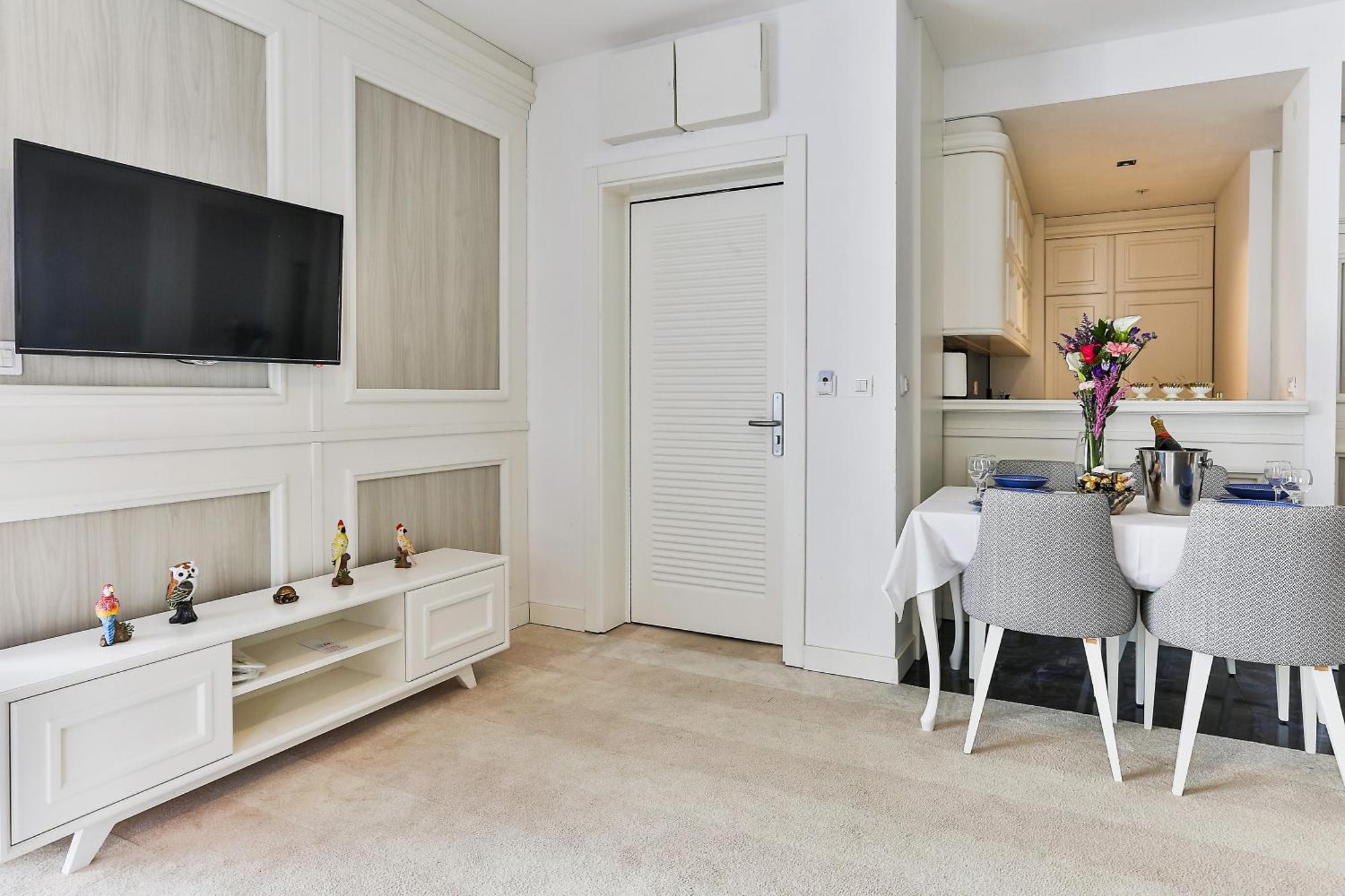 Maresia Boutique Suites Budva Exterior photo