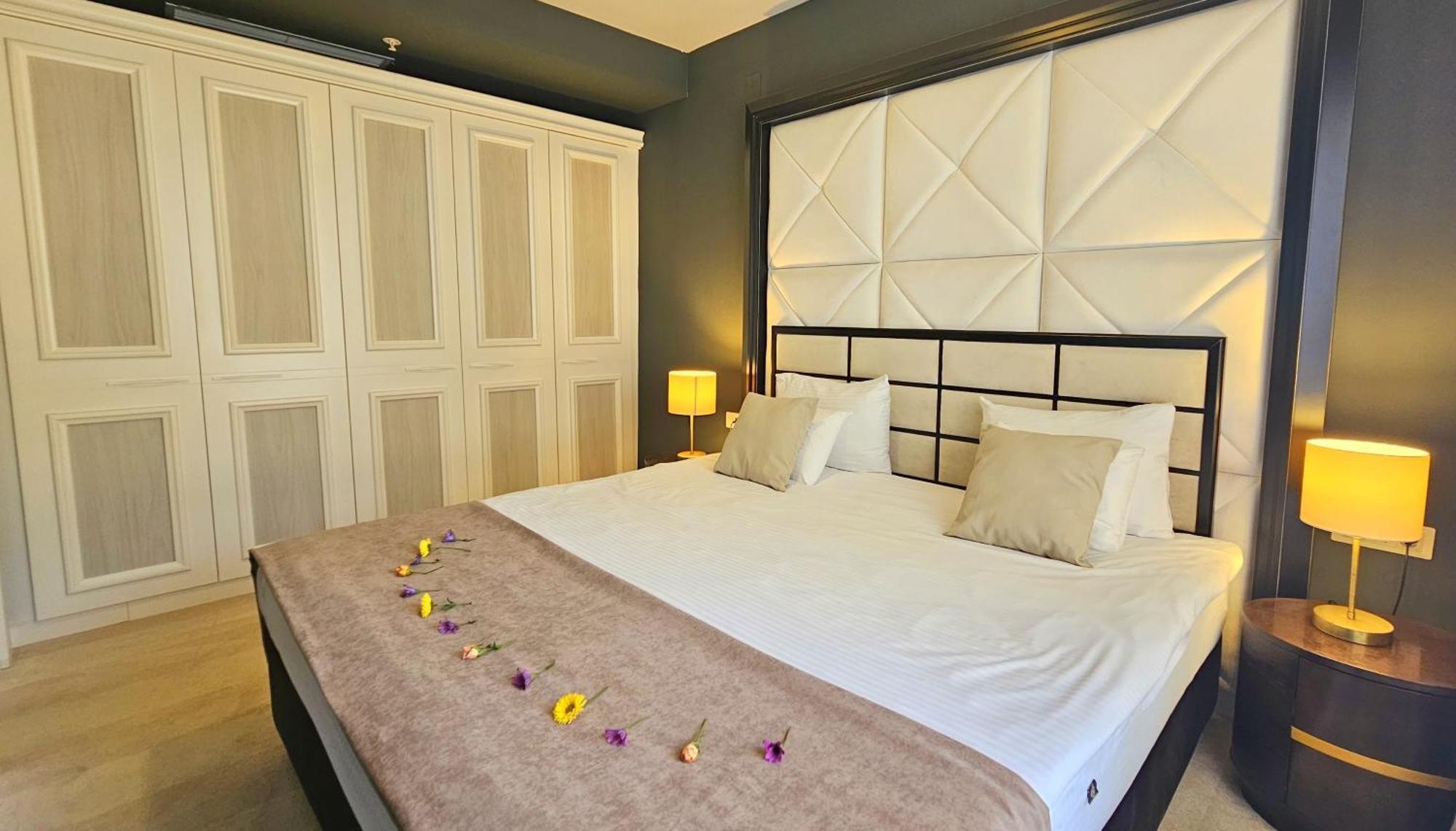 Maresia Boutique Suites Budva Exterior photo
