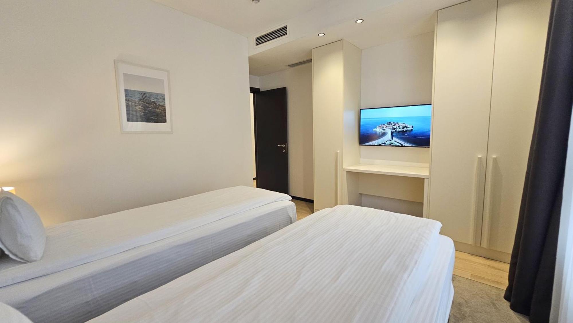 Maresia Boutique Suites Budva Exterior photo